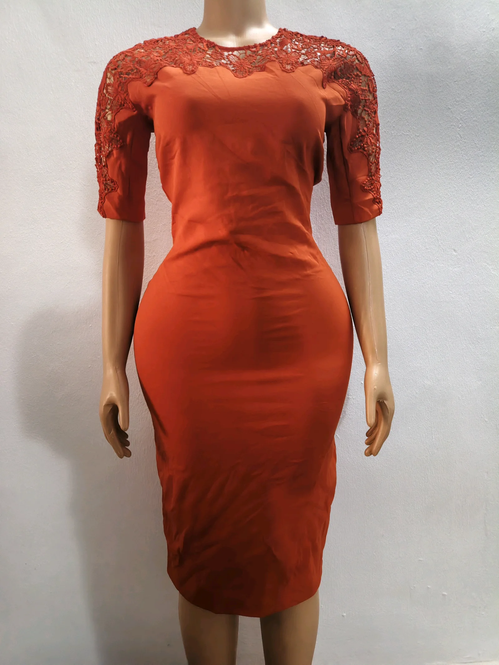 Zara Women Orange Lace Detail Bodycon Midi Dress media 3