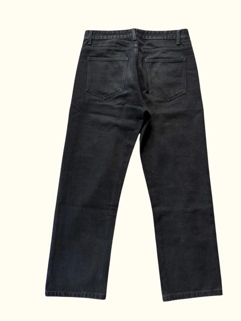 Black straight Jeans media 2