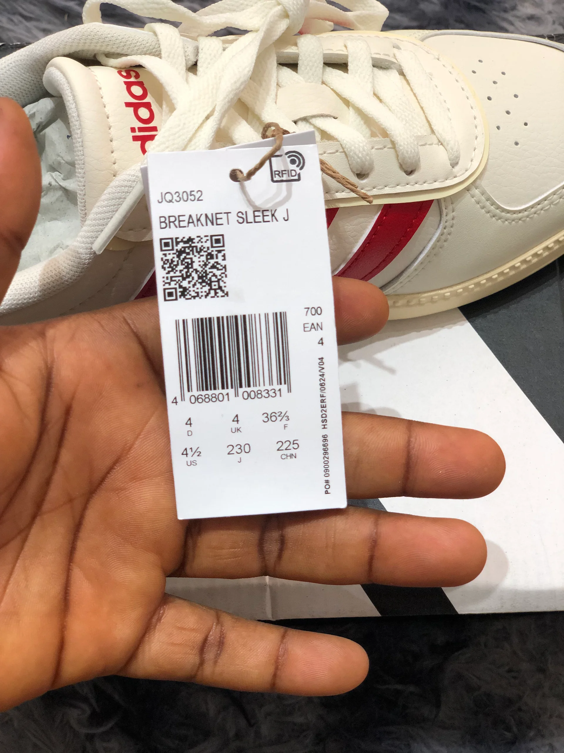 sneakers media 2
