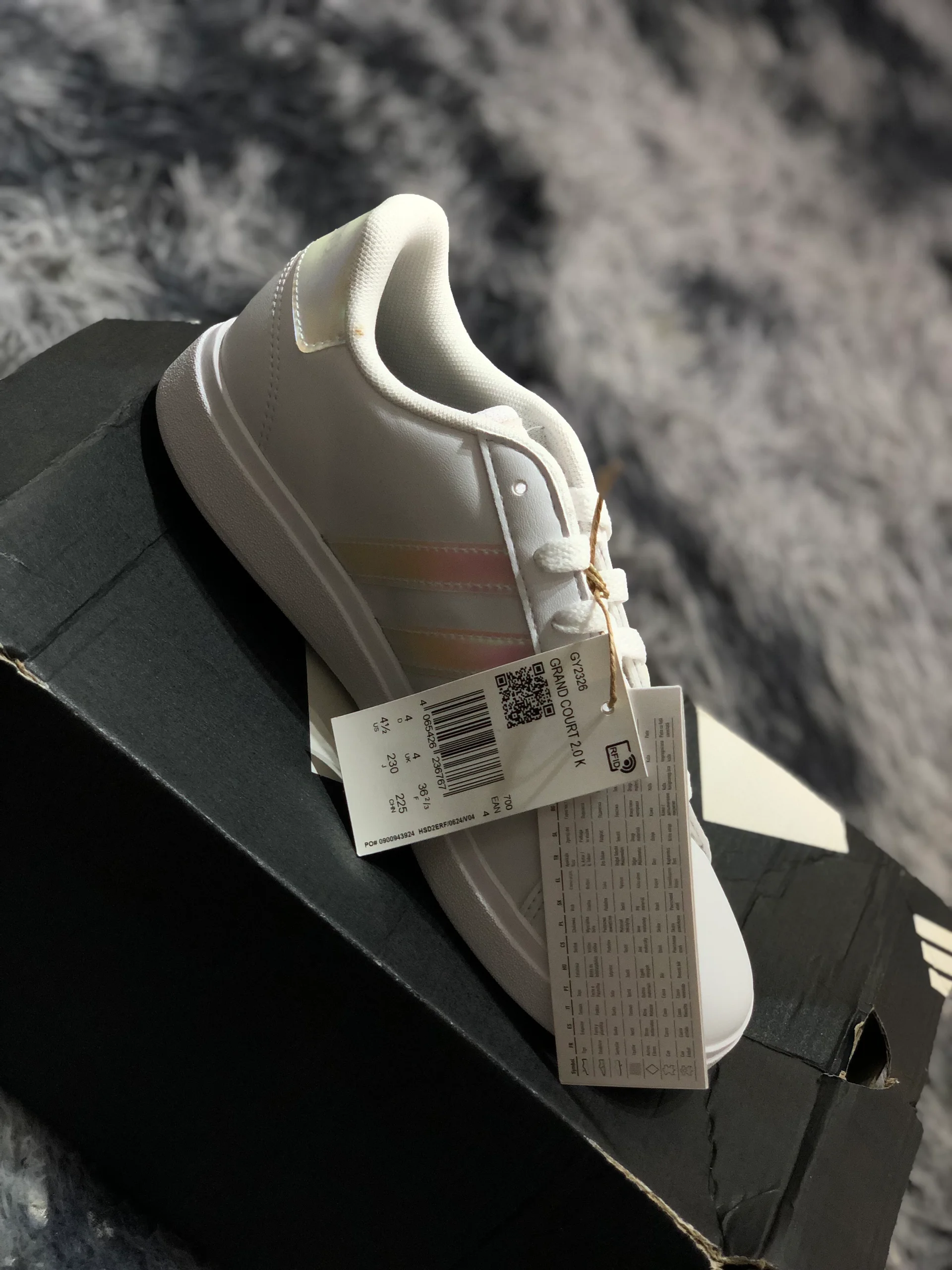 sneakers