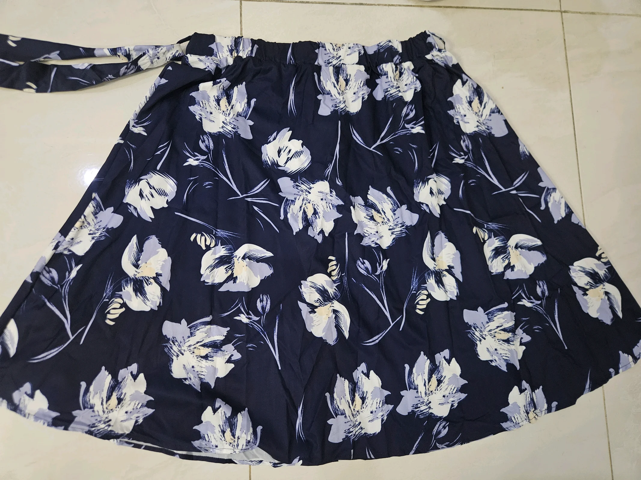 Floral Print Skirt with Tie Waist media 2