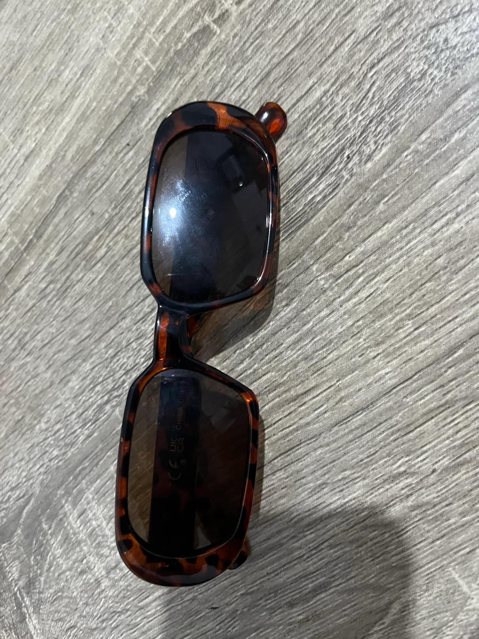 Tortoiseshell Narrow Rectangular Sunglasses
