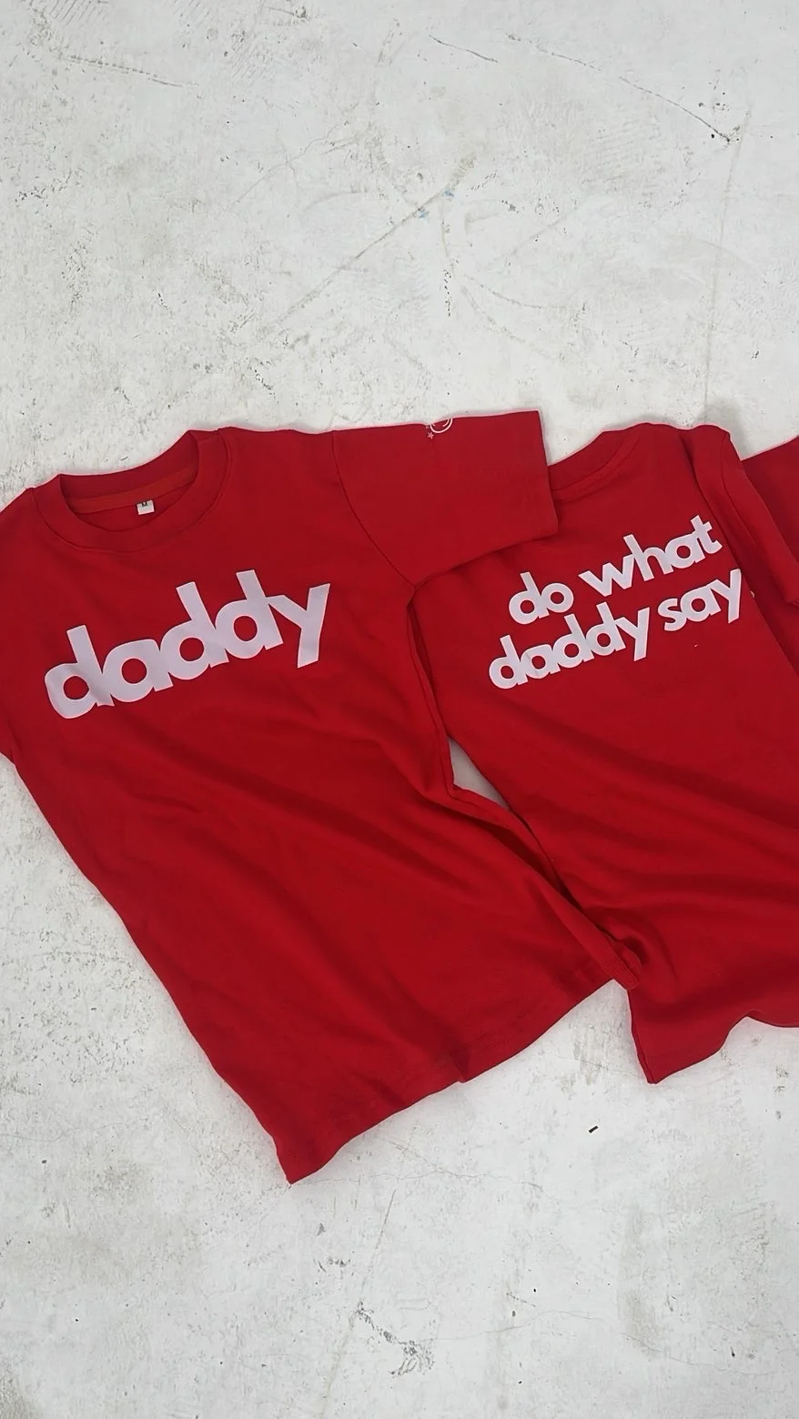 313-006.  Red fitted 'Daddy'  T-Shirt media 3